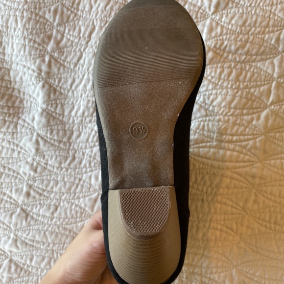 •Women’s Black Booties - Picture 3 of 3